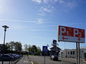 Groningen Airport P1